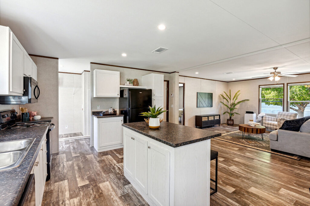 Champion prime 3252 mobile home