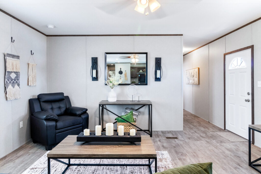 The tropic jessup housing mobile home