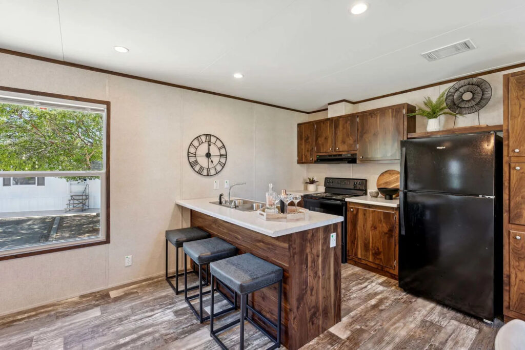 champion prime 1676 mobile home