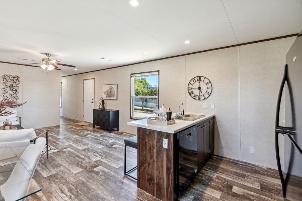 champion prime 1676 mobile home